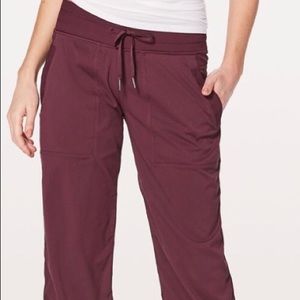 Lulu lemon size 8 wine berry dance pant - LINED